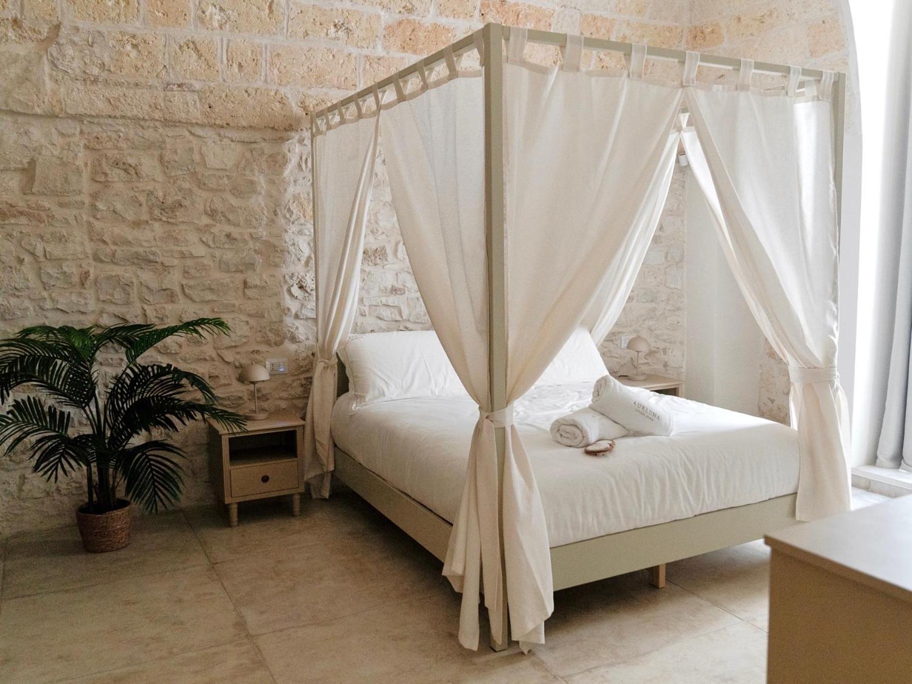 Aurluna Luxury Suites Bari Exterior foto